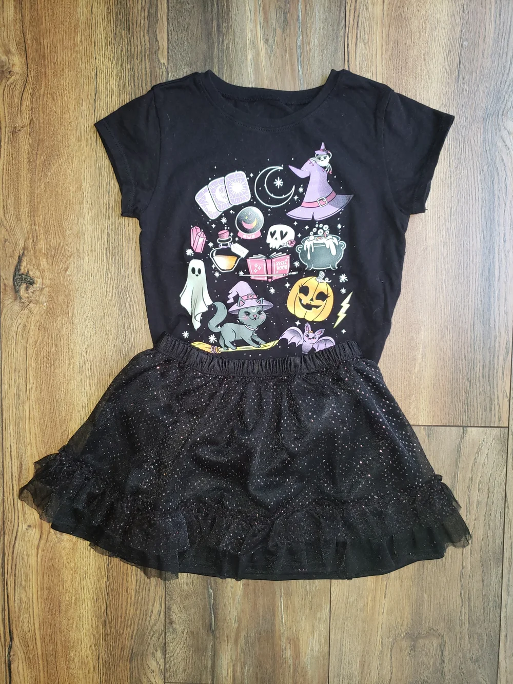 Kids Black Halloween Witch Costume Tee & Tutu Set Sz 5